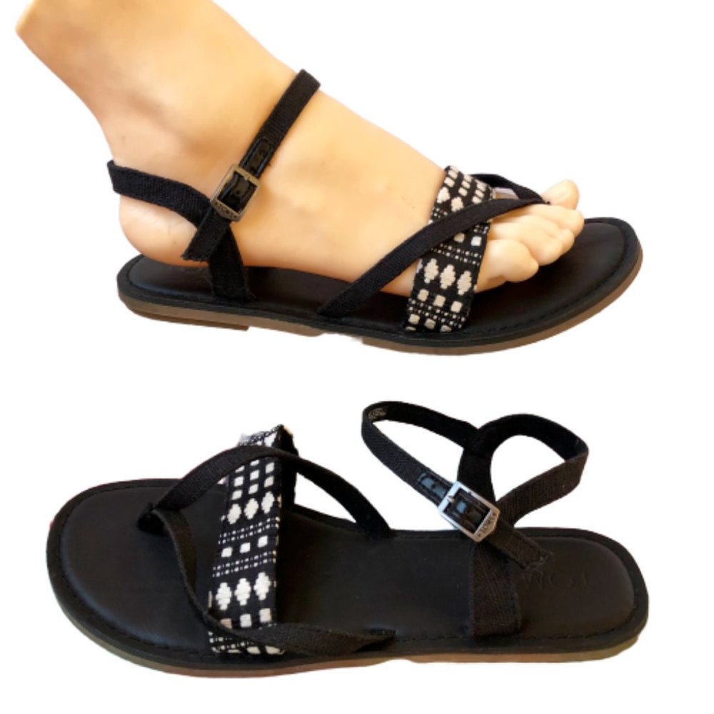 TOMS Lexie Thong Flip Flop Flat Sandal Vegan Black